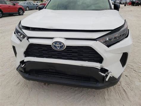 2022 Toyota RAV4 LE JTMLWRFV8ND144236 Bid History BidCars