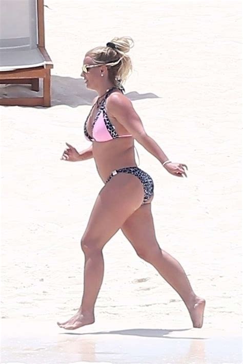 Britney Spears In Pink Bikini Gotceleb