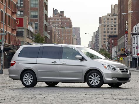 Honda Odyssey - расход топлива Хонда Одиссей, клиренс, габариты ...