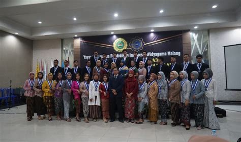 Wisuda Purnawiyata Sma Dan Smk Widyagama Smk Widyagama Malang