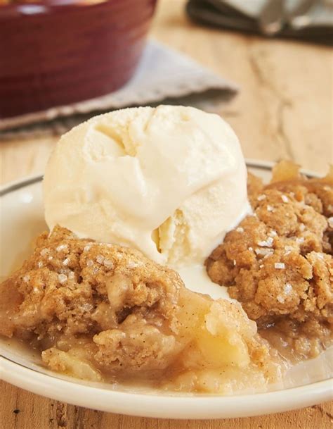 20 Easy Pear Desserts - Recipes for Sweets with Pears—Delish.com