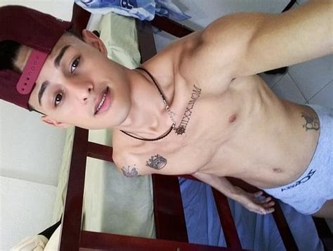 Caiu Na Net Video Gay Amador De Gleiciano Azevedo Pagando Boquete Em