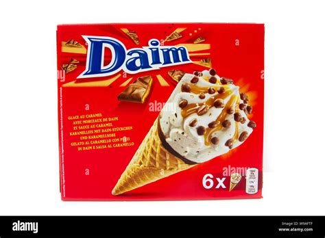 Daim chocolate hi-res stock photography and images - Alamy