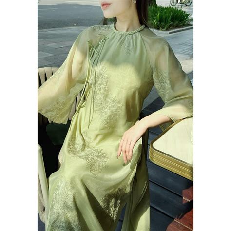 Innovative Ao Dai Embroidered Green Quynh Flower Pattern Manually