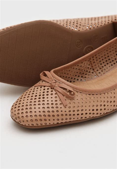 Sapatilha Bottero Laser Cut Nude Compre Agora Dafiti Brasil