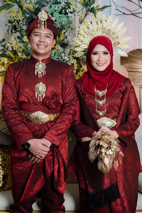 Baju Pengantin Songket Maroon Gold Songket Bunga Tabur Blue Black