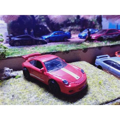 Jual HOT WHEELS PORCHE 911 GT3 RS MERAH Shopee Indonesia