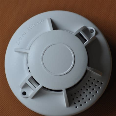 Standalone 9V Battery Operated Single Station Smoke Detector China