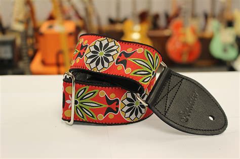 Souldier Guitar Strap Daisy Red W Black Leather Ends Free Reverb