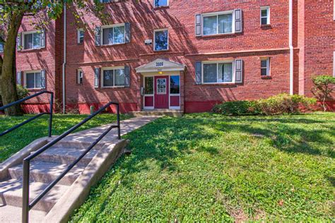 Parkway Terrace Apartments - Suitland, MD 20746