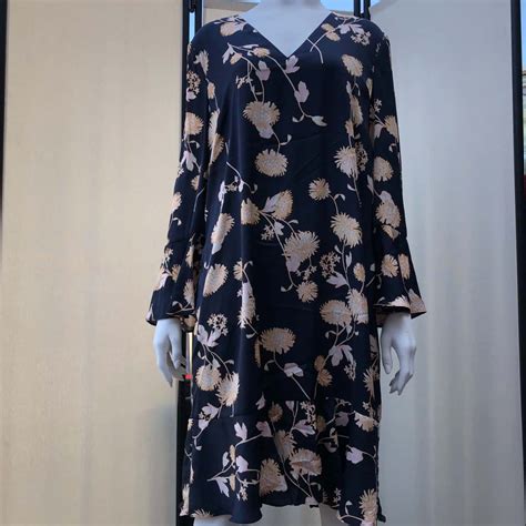 Witchery Womens Size 10 Floral Swing Dress