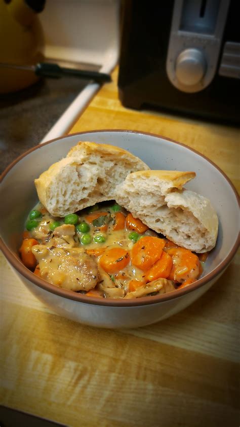 Creamy White Wine Chicken Stew Muffineats