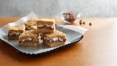 HERSHEY'S S'mores Cookie Bars Recipe | Recipes