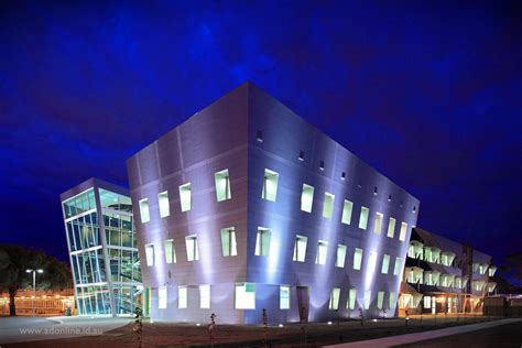 Twenty First Century Building F At The Northern Melbourn Flickr