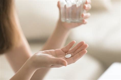 Clonazepam Rivotril Para Que Serve Como Tomar E Efeitos Colaterais