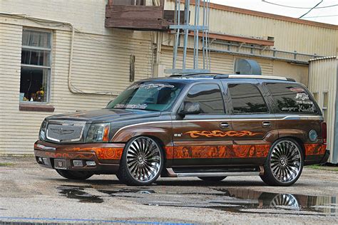 2002 Cadillac Escalade Driver Side Front View Lowrider