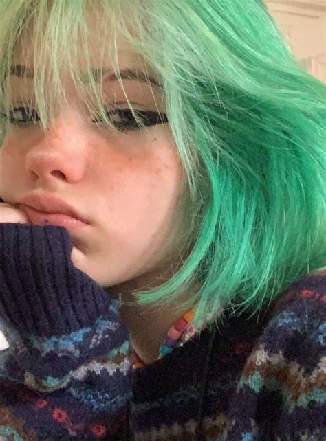 Green Hair Girl Teal Hair Hair Inspo Hair Inspiration Androgynous Haircut Manic Pixie Dream