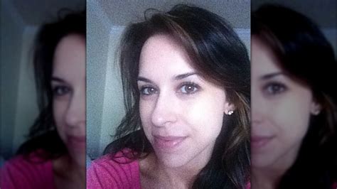 Hallmark Star Lacey Chabert Proves She Looks Flawless Makeup Free
