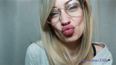 A Lot Of Pink Kisses Wmv Hd Mysterious Lilly Clips4sale