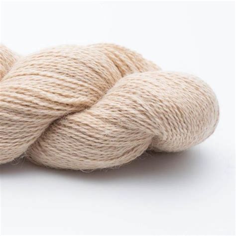 Baby Alpaca Lace Light Beige 002 Hand