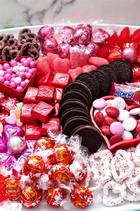 Adorable Valentines Candy Board My Recipe Treasures