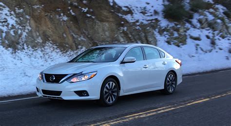 2016 Nissan Altima Sl Review Us Quick Drive Photos Caradvice