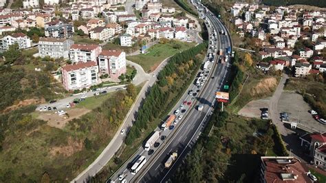 Son Dakika Tem Otoyolu Nda Feci Kaza Yolcu Otob S Ile Tir