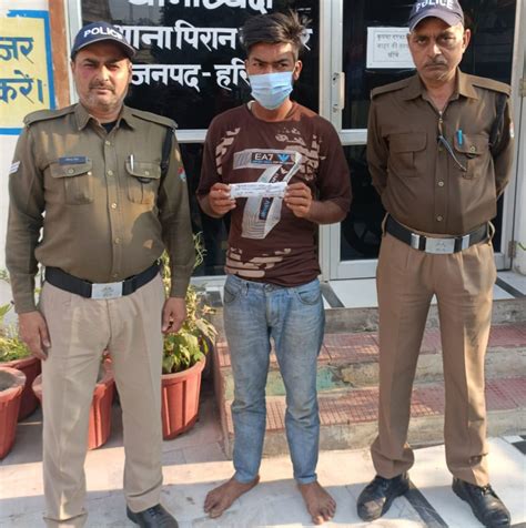 संवाददाता दैनिक हाक न्यूज पिरान कलियर कलियर पुलिस ने अवैध चाकू के