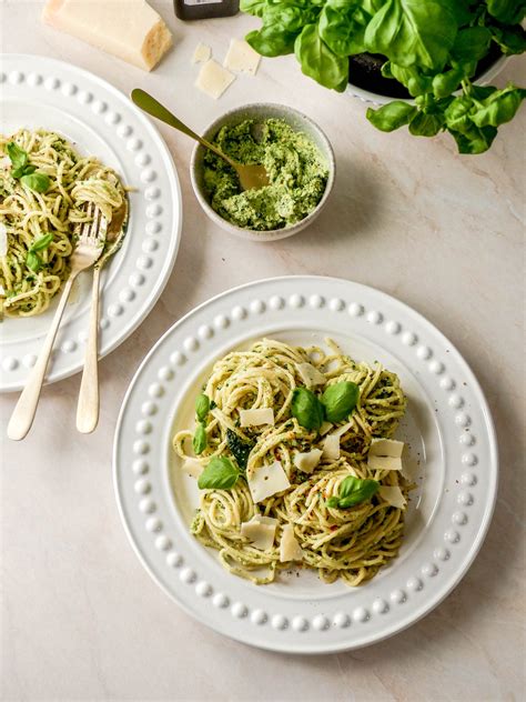 Einfache Basilikum Pesto Spaghetti Anna Lee Eats