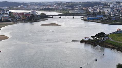 Vertido Ría de O Burgo Eliminado un vertido de aguas residuales en el