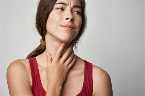 How To Identify Signs And Symptoms Of Thyroid Cancer Healthy Living