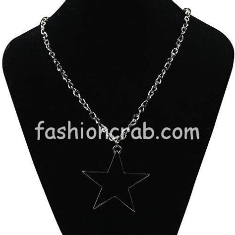 Elegant Black Star Pentagram Chain Necklace | FashionCrab.com