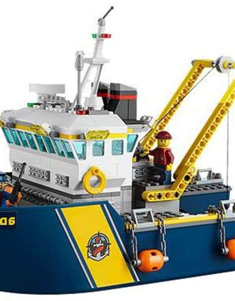 Lego Deep Sea Exploration Vessel City Crossdock