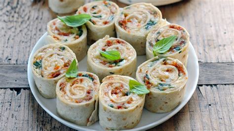 Petits Wraps Roul S Au Fromage De Brebis Et Tomates S Ch Es Facile Et