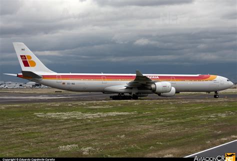 EC INO Iberia Airbus A340 642 AviacionCR Net