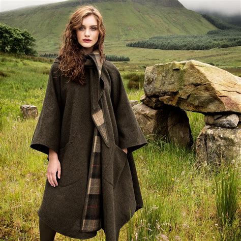 Green Pure Irish Wool Country Walking Cape Irish Clothing Beautiful