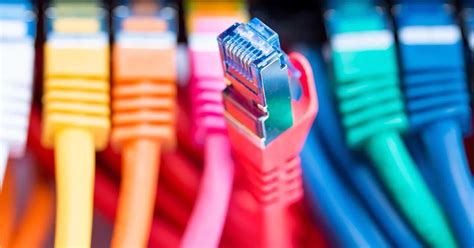 ways     gbps fiber   corner   house
