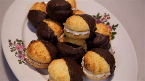 Кокосови сладки с пълнеж - Добре дошли! | 24Kitchen