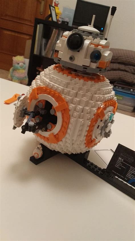 I just bulit a lovely Lego BB-8! : lego