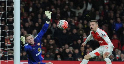 The Best Pictures From Arsenal S FA Cup Win Over Sunderland Daily Star