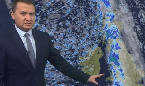 Bbc Weather Erratic Rain To Bring Sleet And Snow As Mercury Drops To