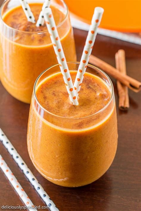 Pumpkin Spice Smoothie | Deliciously Sprinkled