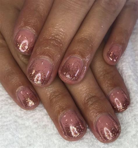 Shellac Design Floating Glitter Nude Nails Cnd Nude Nickers