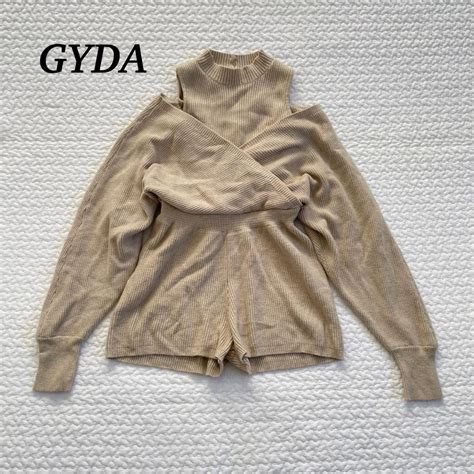 【やや傷や汚れあり】gyda ジェイダ ニット セットアップ トップス ショートパンツ パンツ つなぎ オフショルダー ベージュ フリーサイズ Kh01702の落札情報詳細 ヤフオク落札