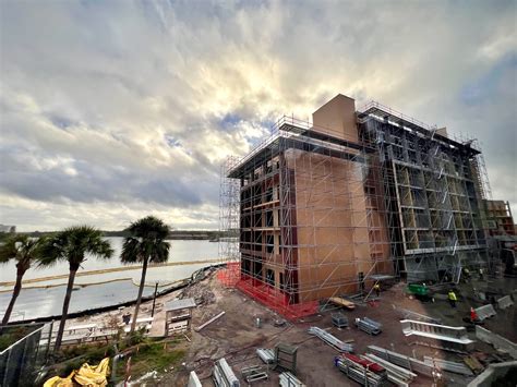 New Dvc Tower Inches Closer To Opening Day At Disney S Polynesian