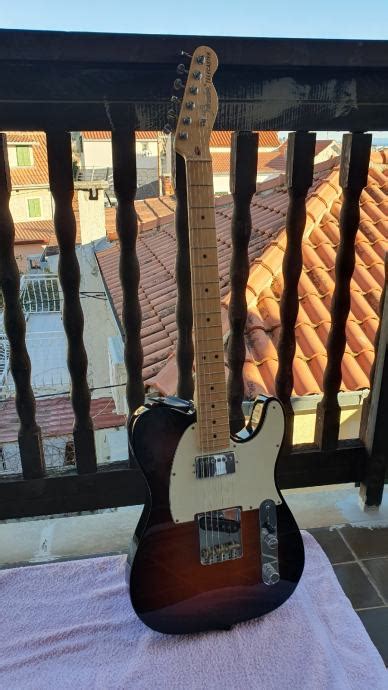 Fender American Performer Telecaster Hum