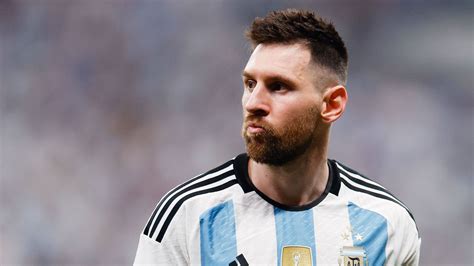 Lionel Messi Argentiniens Superstar Entgeht Knapp Einem Unfall In Miami