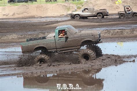 Coyote Mud Bog Muddin Muddy Trucks Mud Trucks Monster Trucks