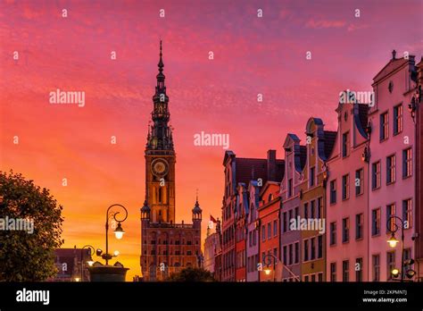 City Skyline In Old Town Of Gdansk At Twilight In Poland The Main Town