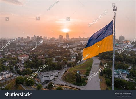 35,760 Flag Kyiv Images, Stock Photos & Vectors | Shutterstock